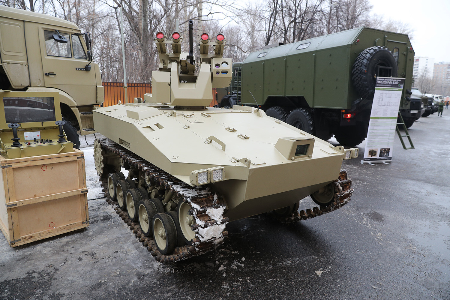 Le futur c est maintenant ces robots qui servent dans l armée russe