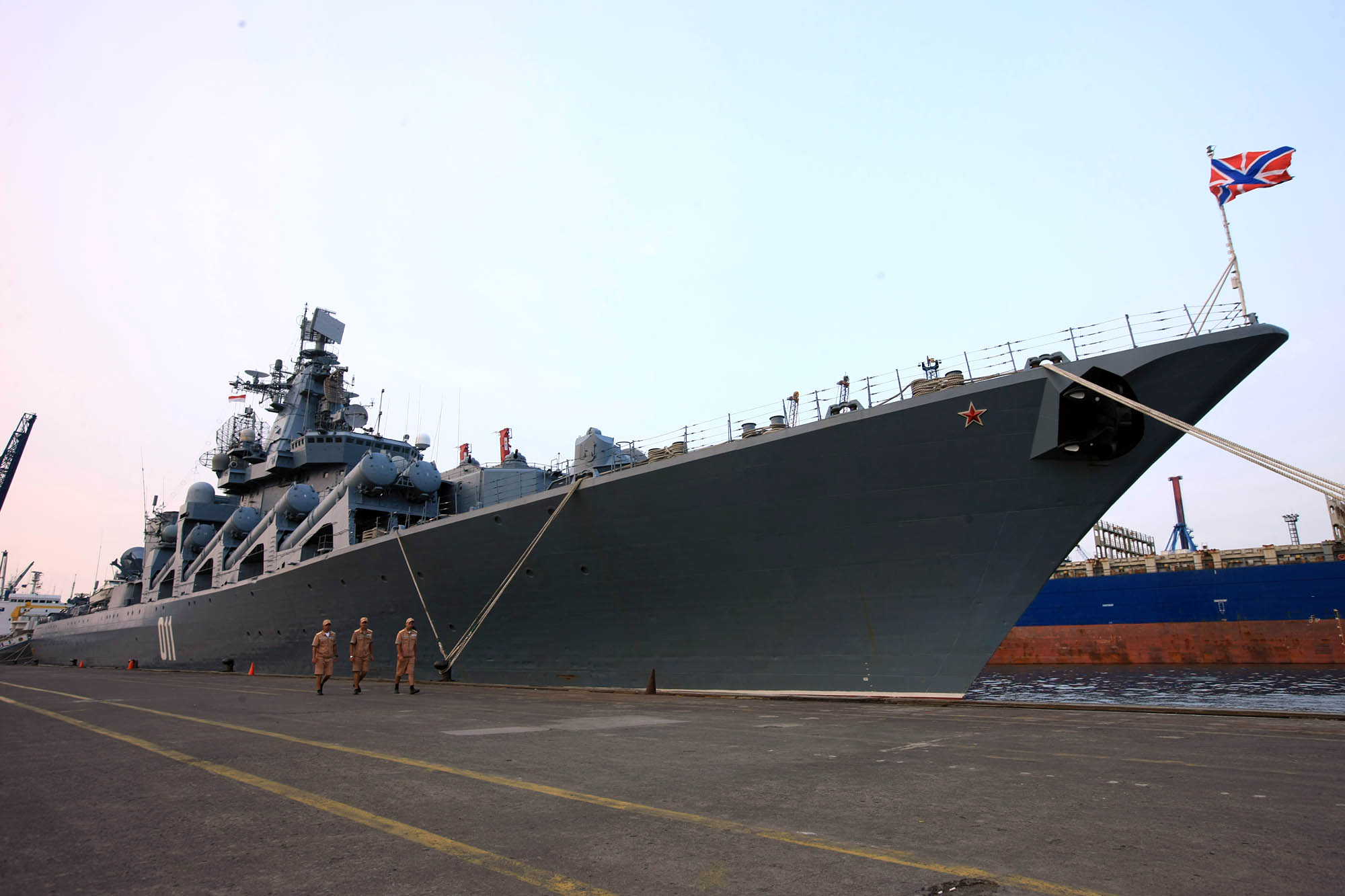 Penuhi Undangan TNI-AL, Kapal Jelajah ‘Varyag’ Singgah di Jakarta
