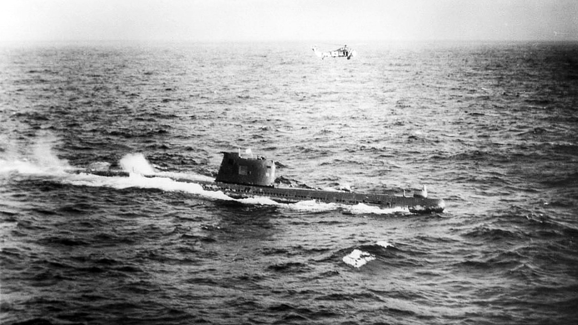 Submarino soviético B-59 en el mar Caribe cerca de Cuba.