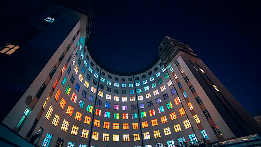 エカテリンブルクの構成主義建築：ウラルのアヴァンギャルド建築を徒歩で探訪 ロシア・ビヨンド