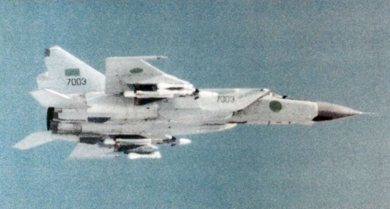 MiG-25 líbico