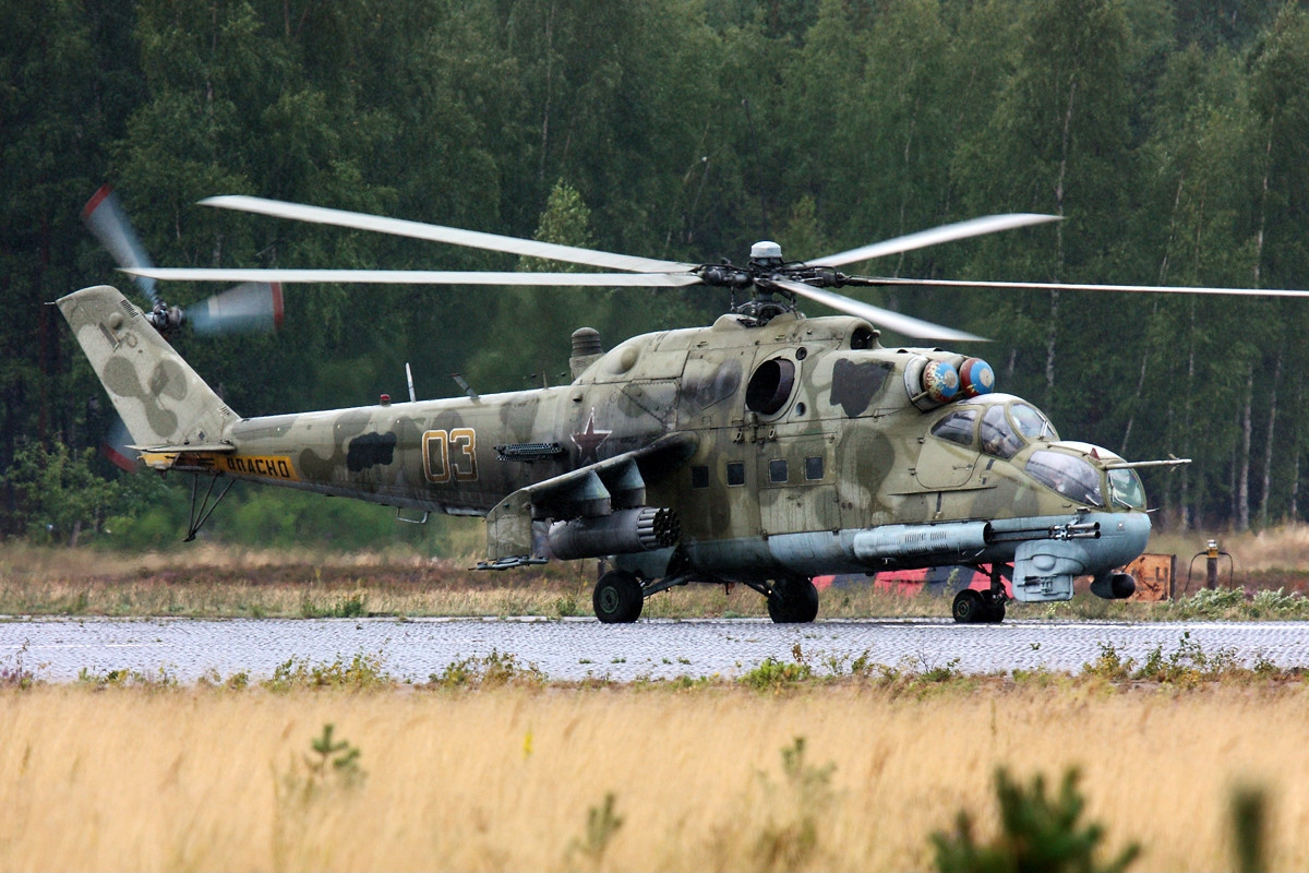 Helicóptero Mi-24
