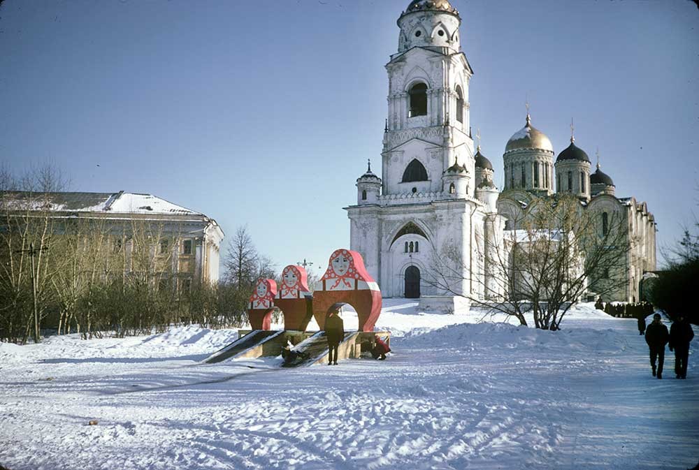 Dormition Cathedral. Northwest view with bell tower & Church of St. George. Left: Regional Administration. March 6, 1972.