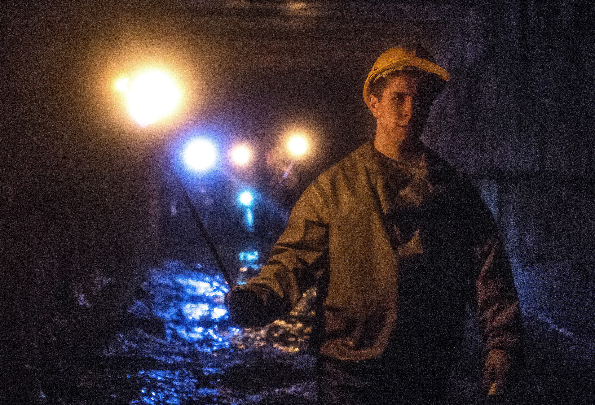Moscow diggers explore underground channel.