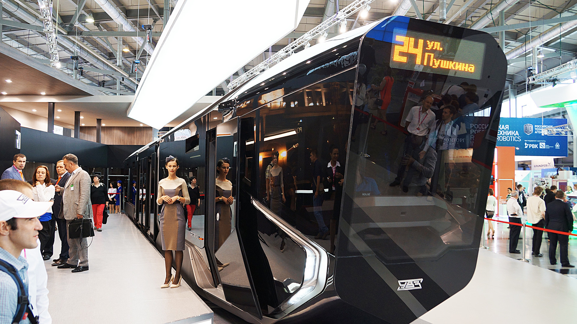 Zu hightech für die Straße? Rostecs futuristische R1Tram