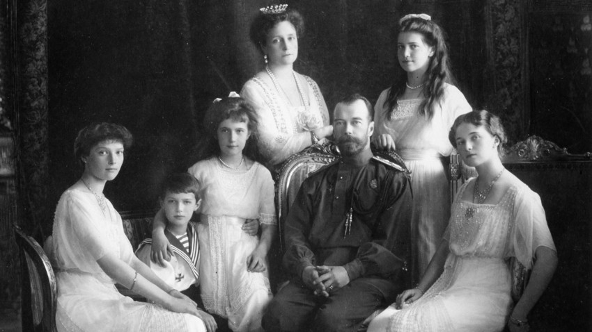 Resultado de imagen de asesinato de la familia Romanov"
