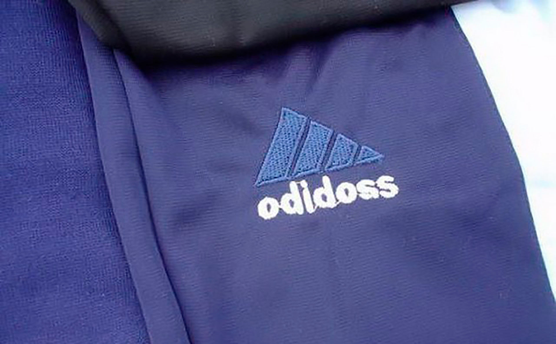 why-is-russia-in-love-with-adidas-tracksuits-russia-beyond