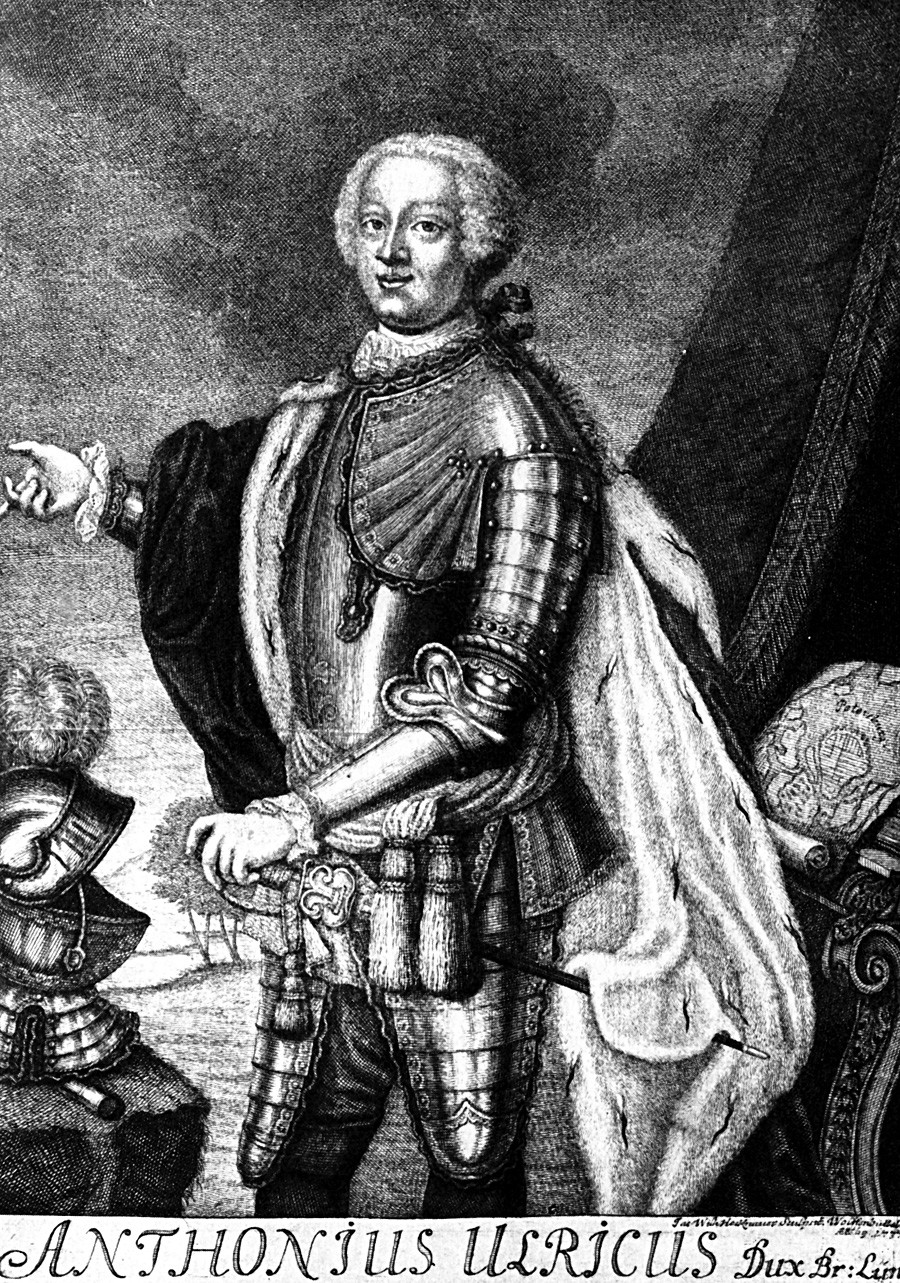 How much did Russian kings and emperors spend on themselves How much did Russian kings and emperors spend on themselves