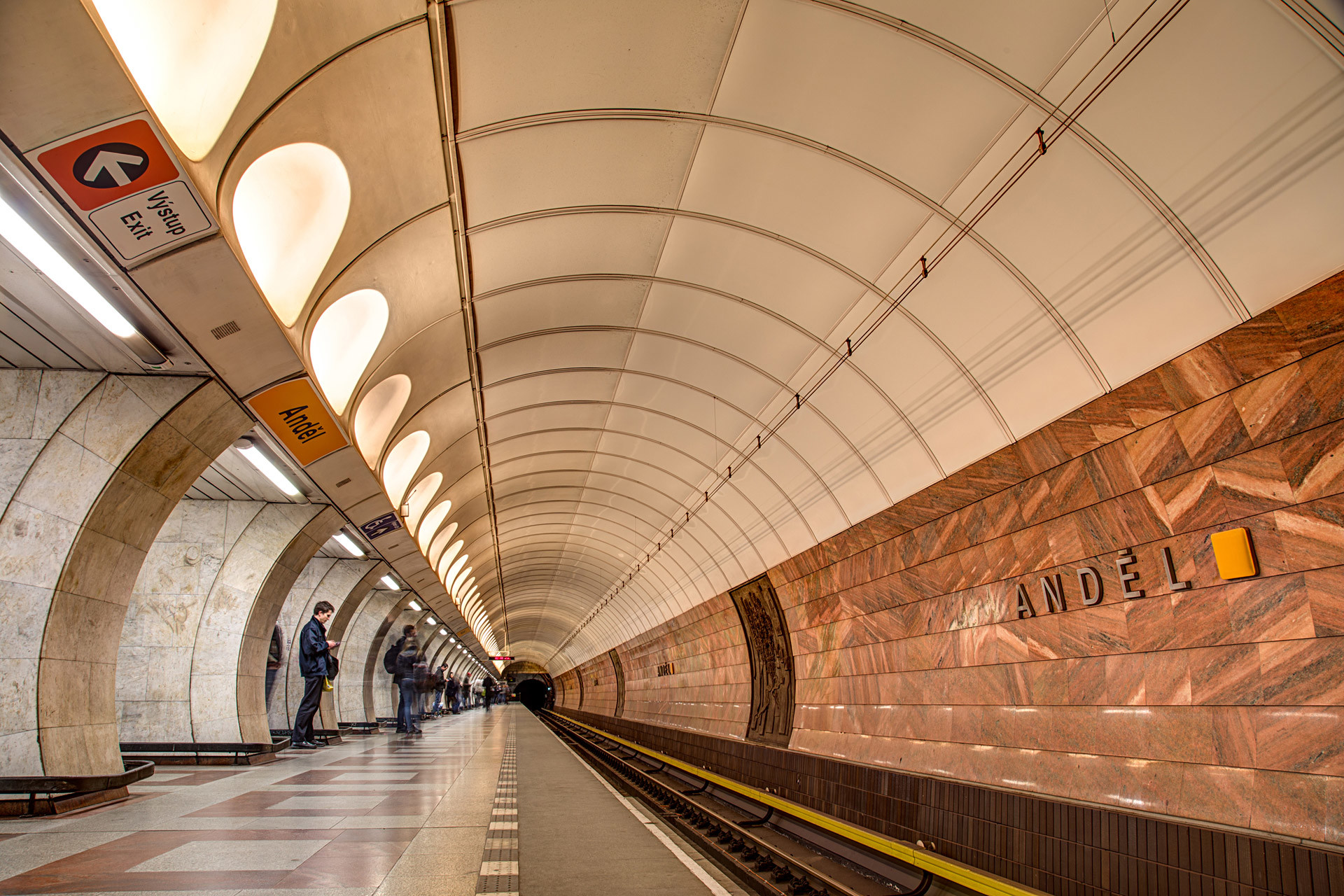 10 secrets of the metro 10 secrets of the metro