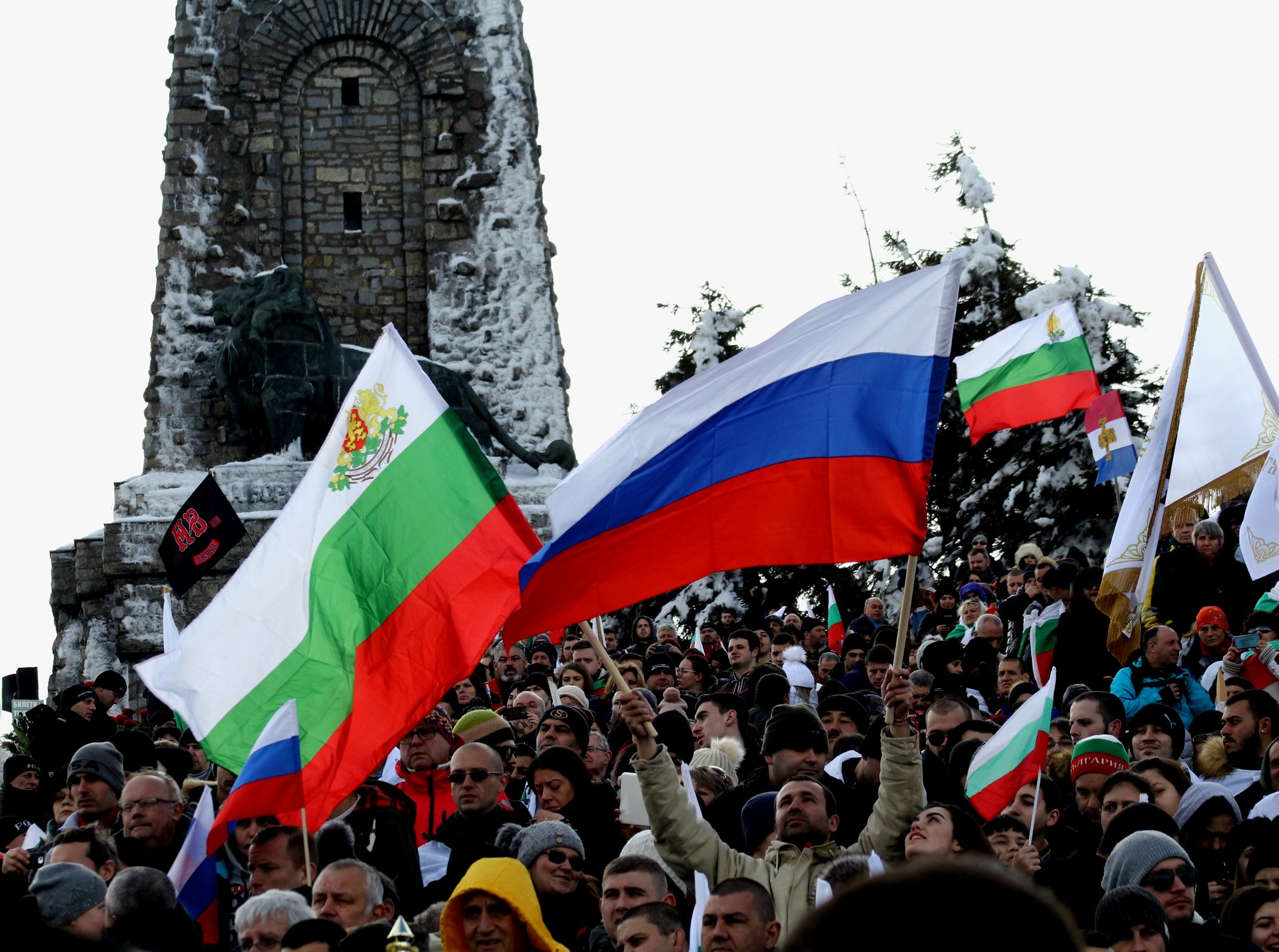 140 години свобода На 3 март Шипка прие хиляди благодарни потомци на