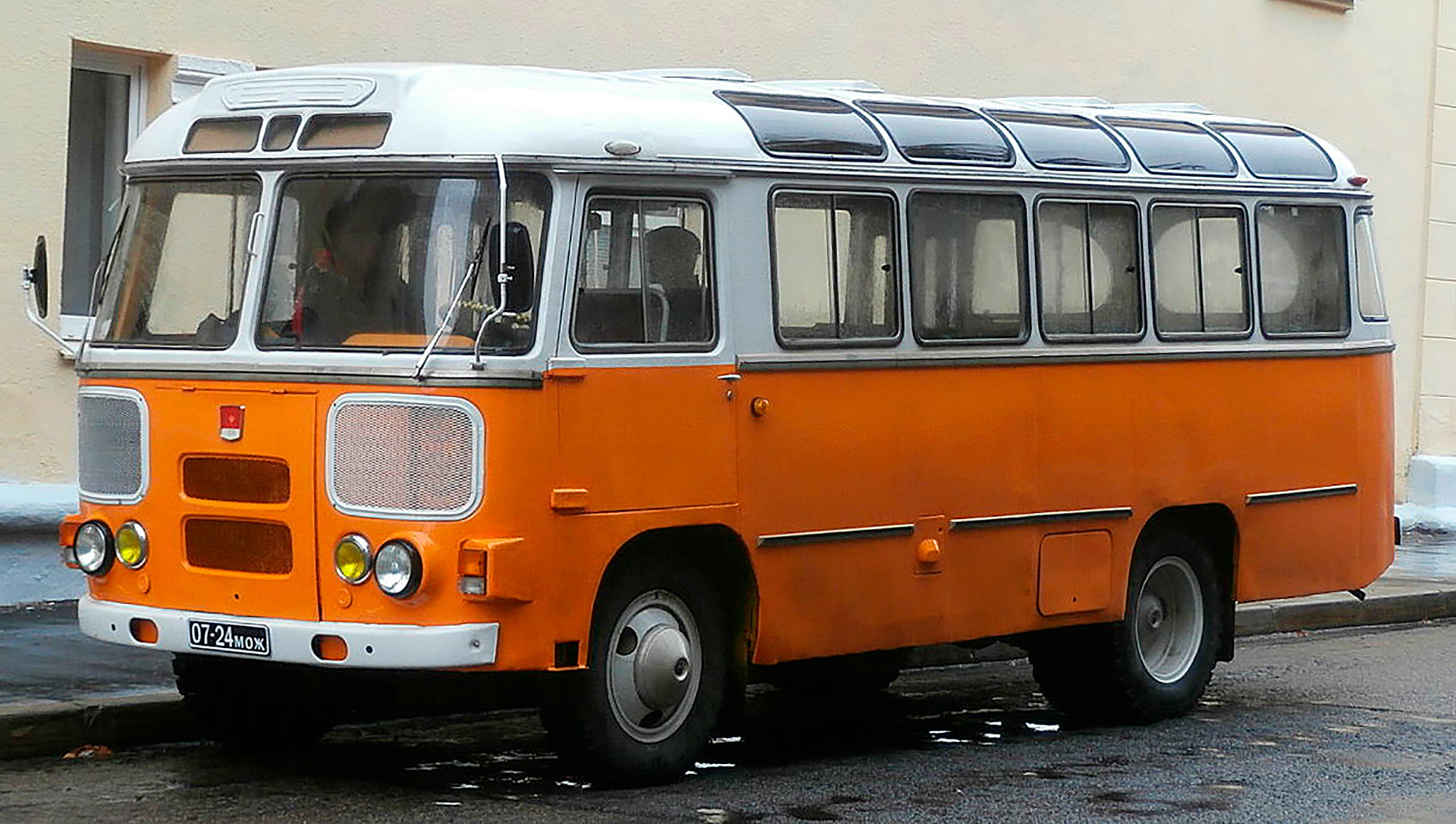 15 sowjetische Busse, auf die Russland stolz sein kann - Russia Beyond DE