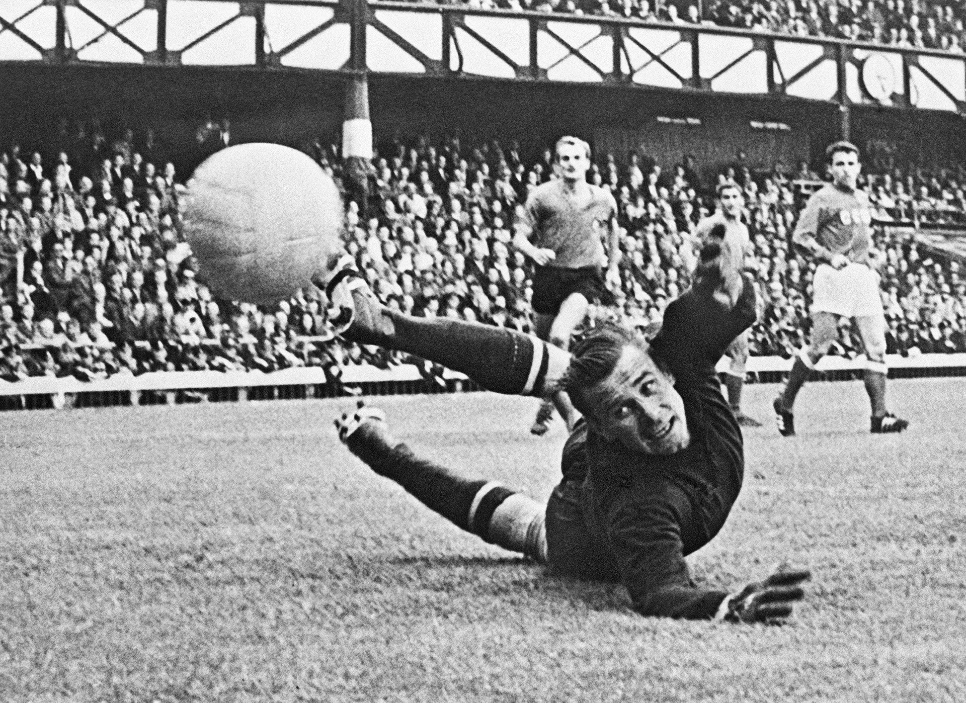 lev yashin the dream goalkeeper