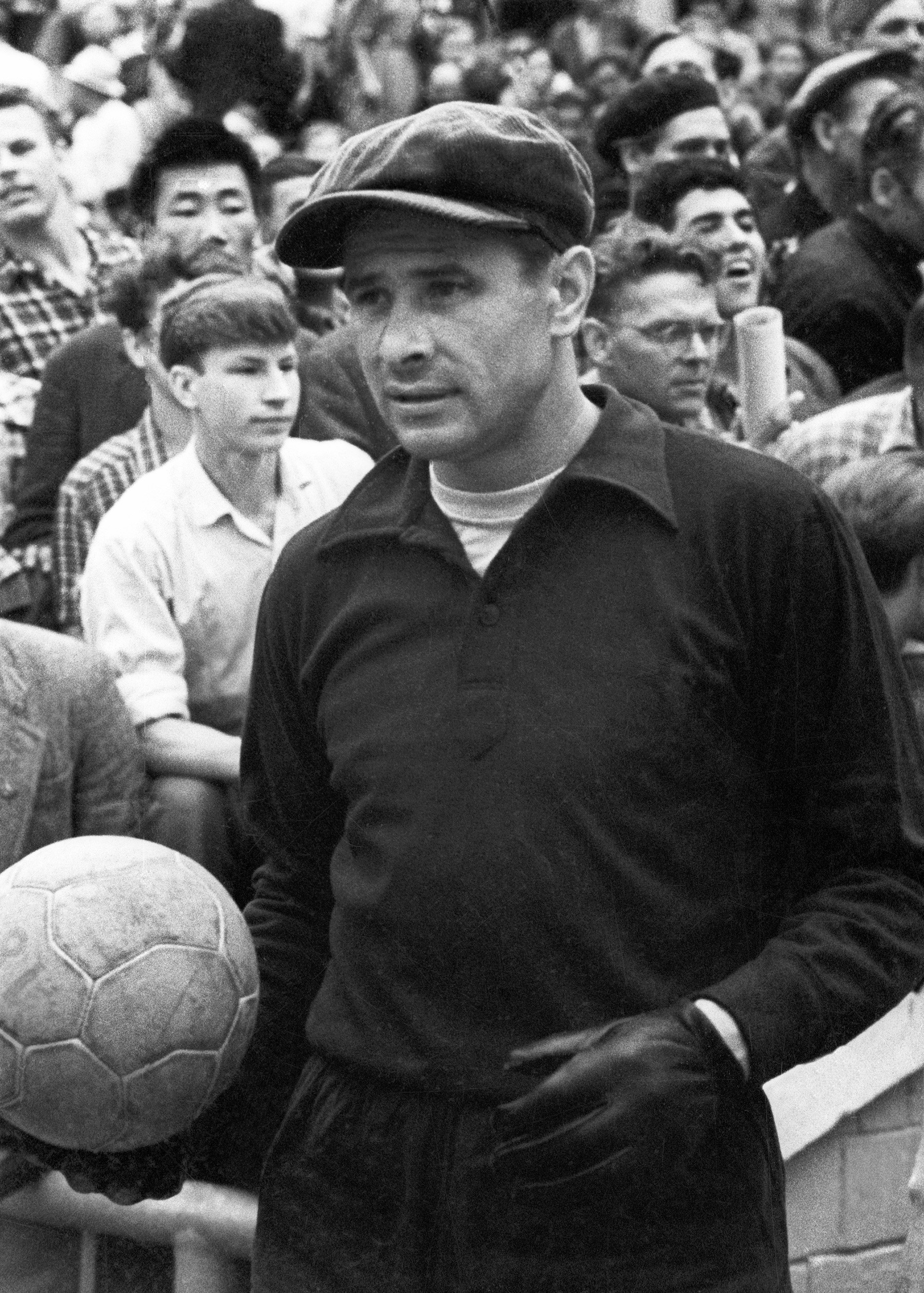 Sept faits sur Lev Yashin, plus grand joueur de football de l'histoire ...