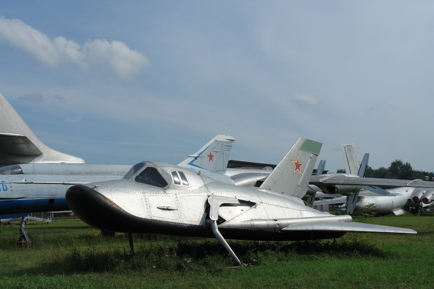 Un MiG-105-11