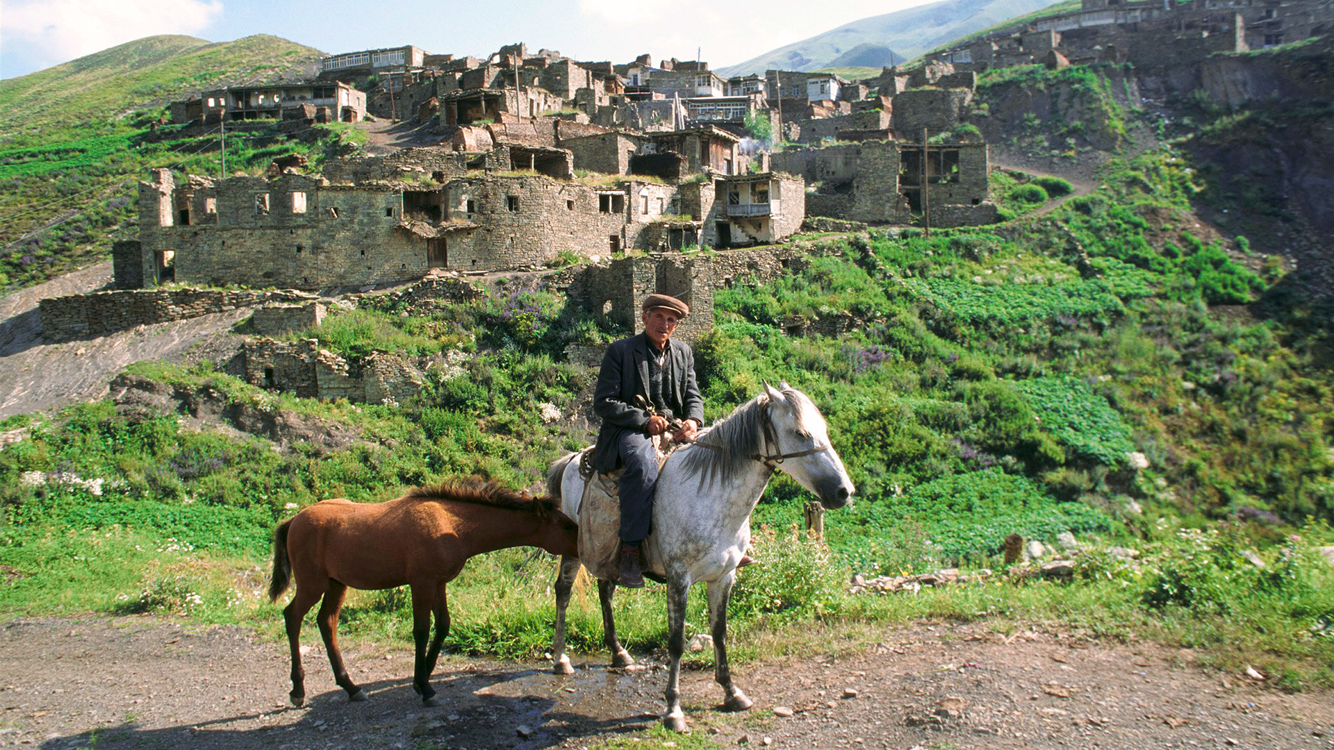 Geotagged Dagestan A Land Of Mountains And Pre Christian Cities Photos Russia Beyond