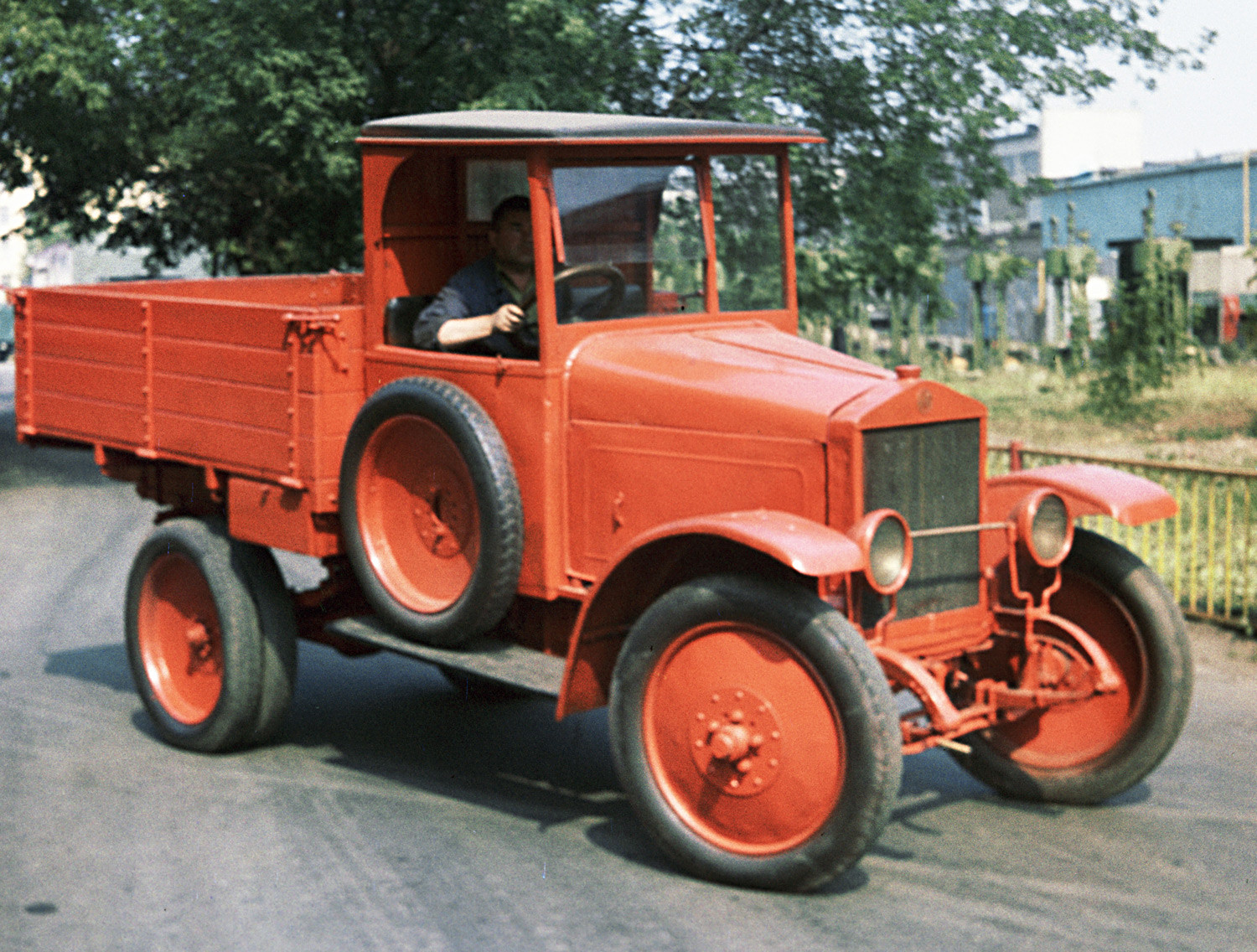 Douze camions qui font la fiert  de l industrie  automobile  