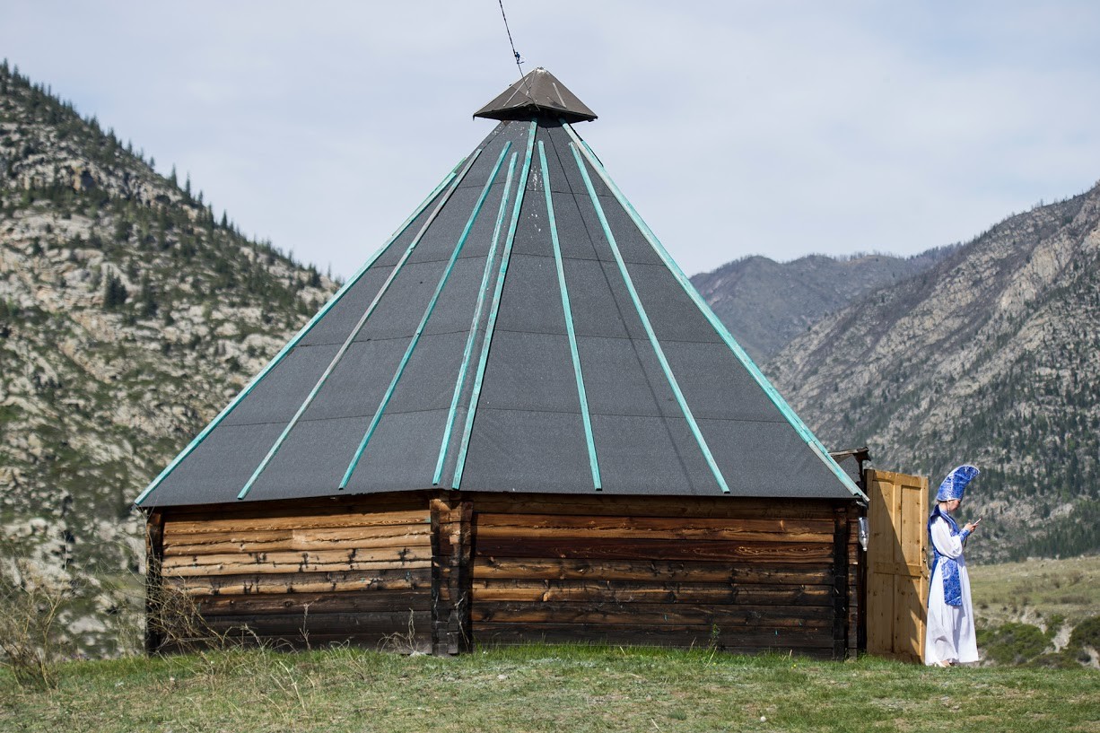 Von der Isba zum Iglu: Sieben traditionelle russische Behausungen