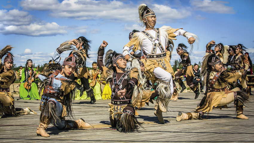 The Yakut Celebrate Their New Year By Worshiping The Summer Sun Photos Russia Beyond