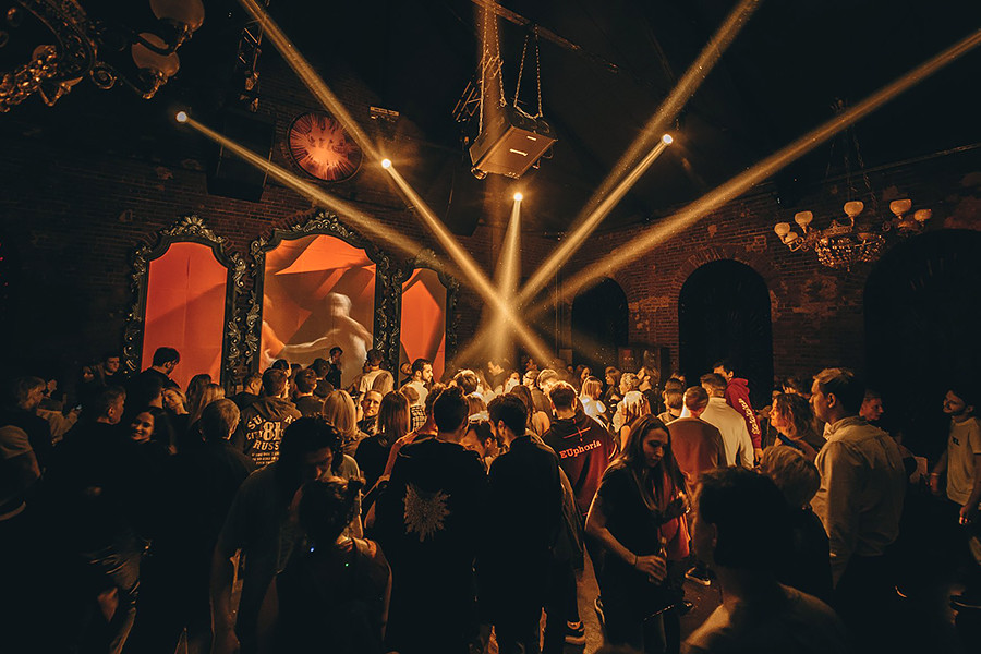 Cinq boîtes de nuit prouvant que Moscou est un paradis de la techno