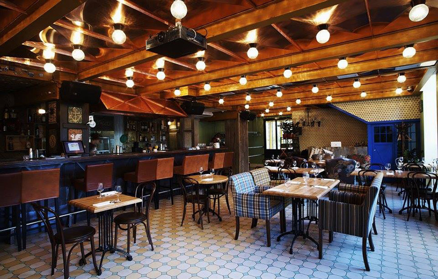Restaurante Ruso Pesadilla En La Cocina