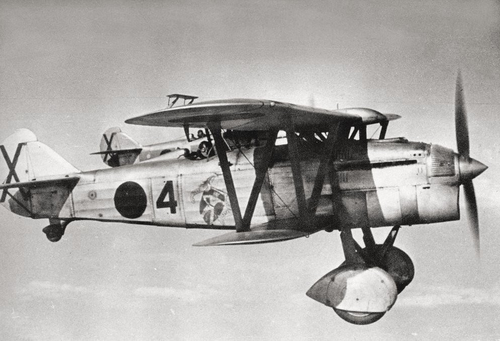 Pareja de Fiat C.R.32 del X Grupo Baleari.