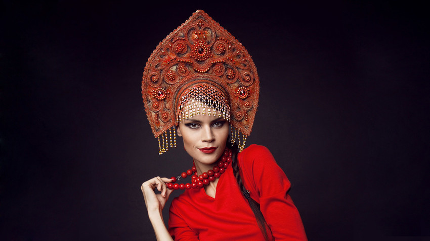 traditional russian women's hats