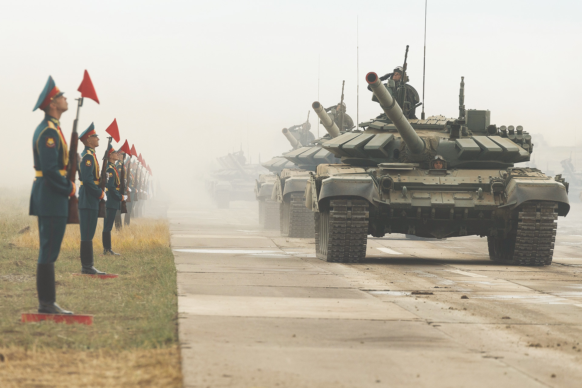 FOTO Latihan Militer Terbesar Rusia Dalam 40 Tahun Ajang Unjuk