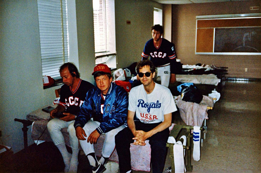 Wie sich die „Rote“ Baseballmannschaft anschickte, die USA zu erobern