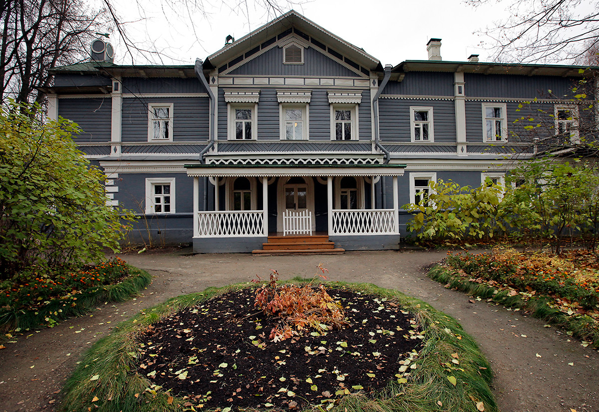 Tchaikovsky museum-estate