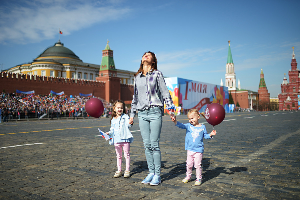 8 major holidays celebrated by Russians - Russia Beyond