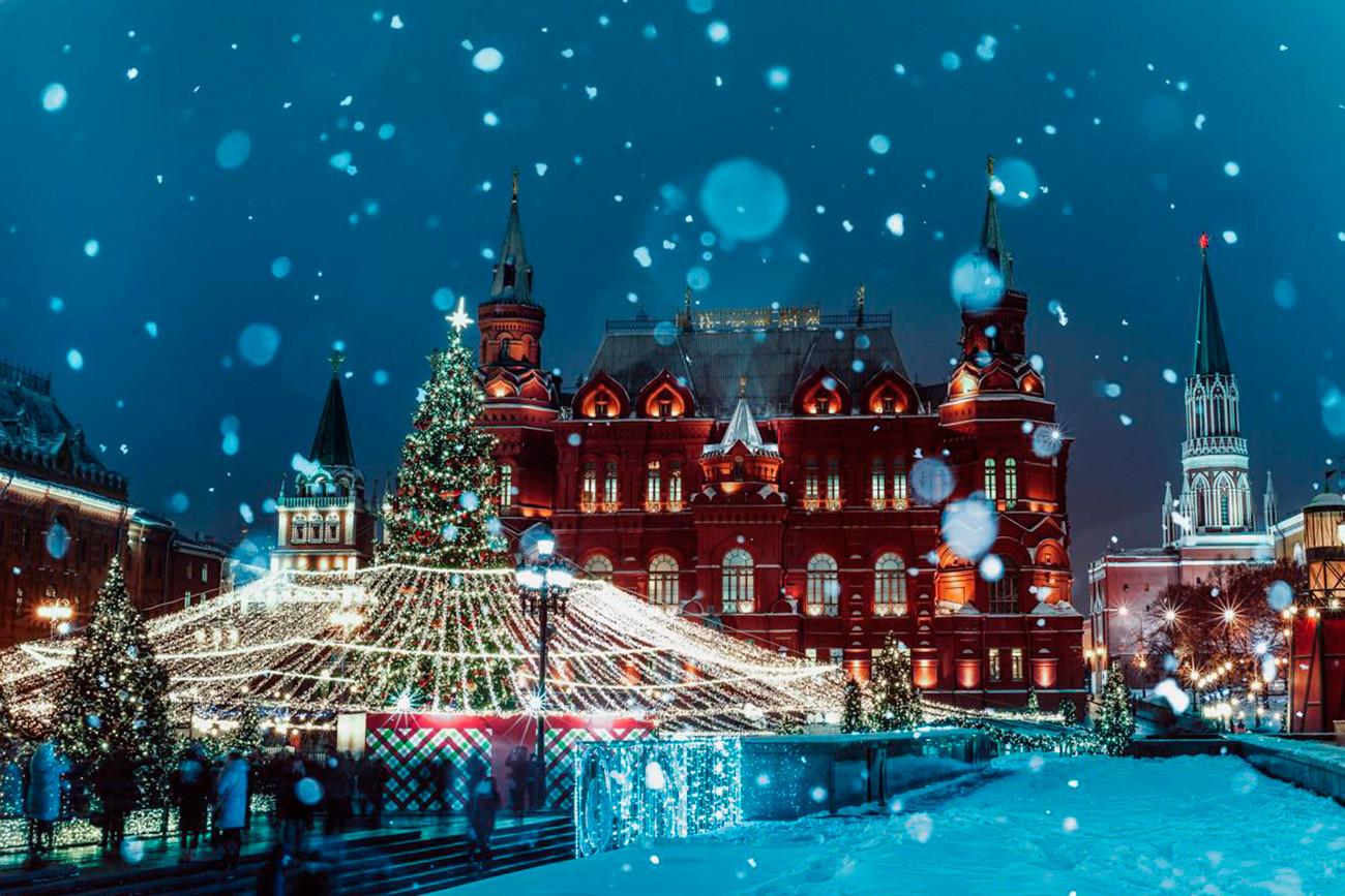 Moskaus Straßen strahlen zu Neujahr und zu Weihnachten (FOTOS) Russia