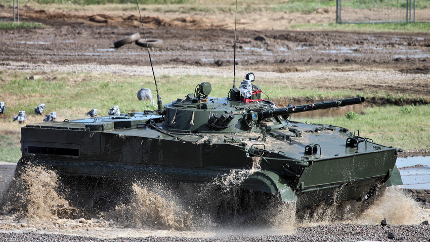 Carro blindado BMP-3.