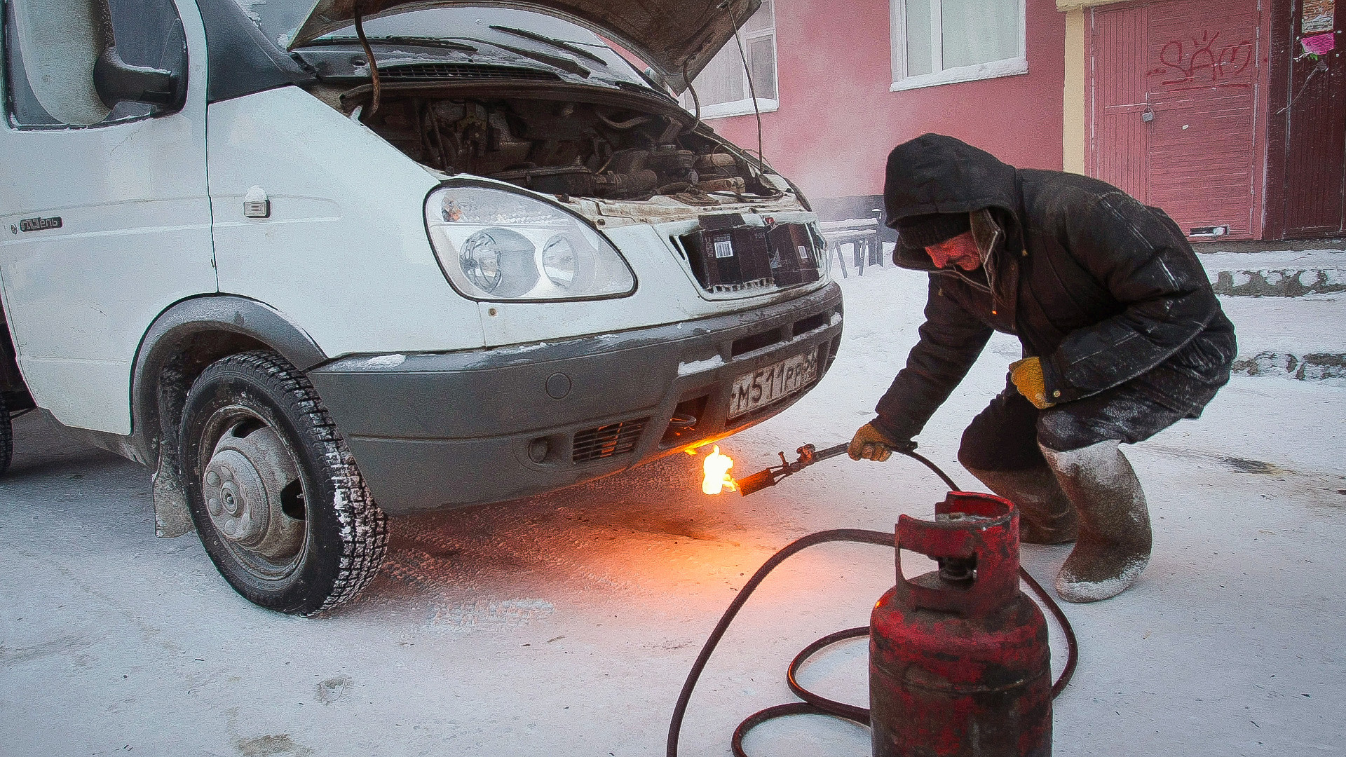 ロシアでは氷点下50度の中どのように車を走らせるか ロシア ビヨンド
