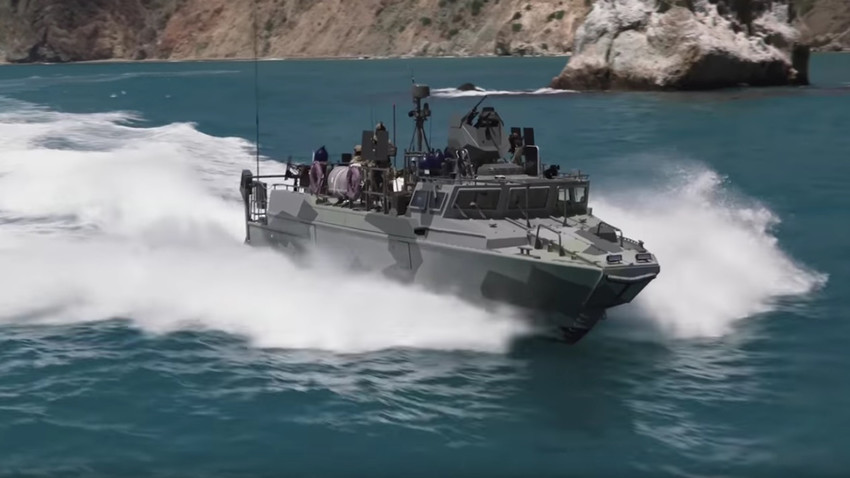 Así es la lancha rápida de desembarco BK16 creada por el complejo