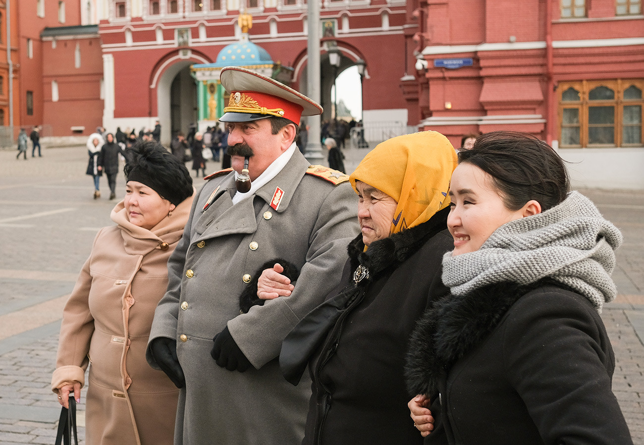 Ленин на красной площади фото