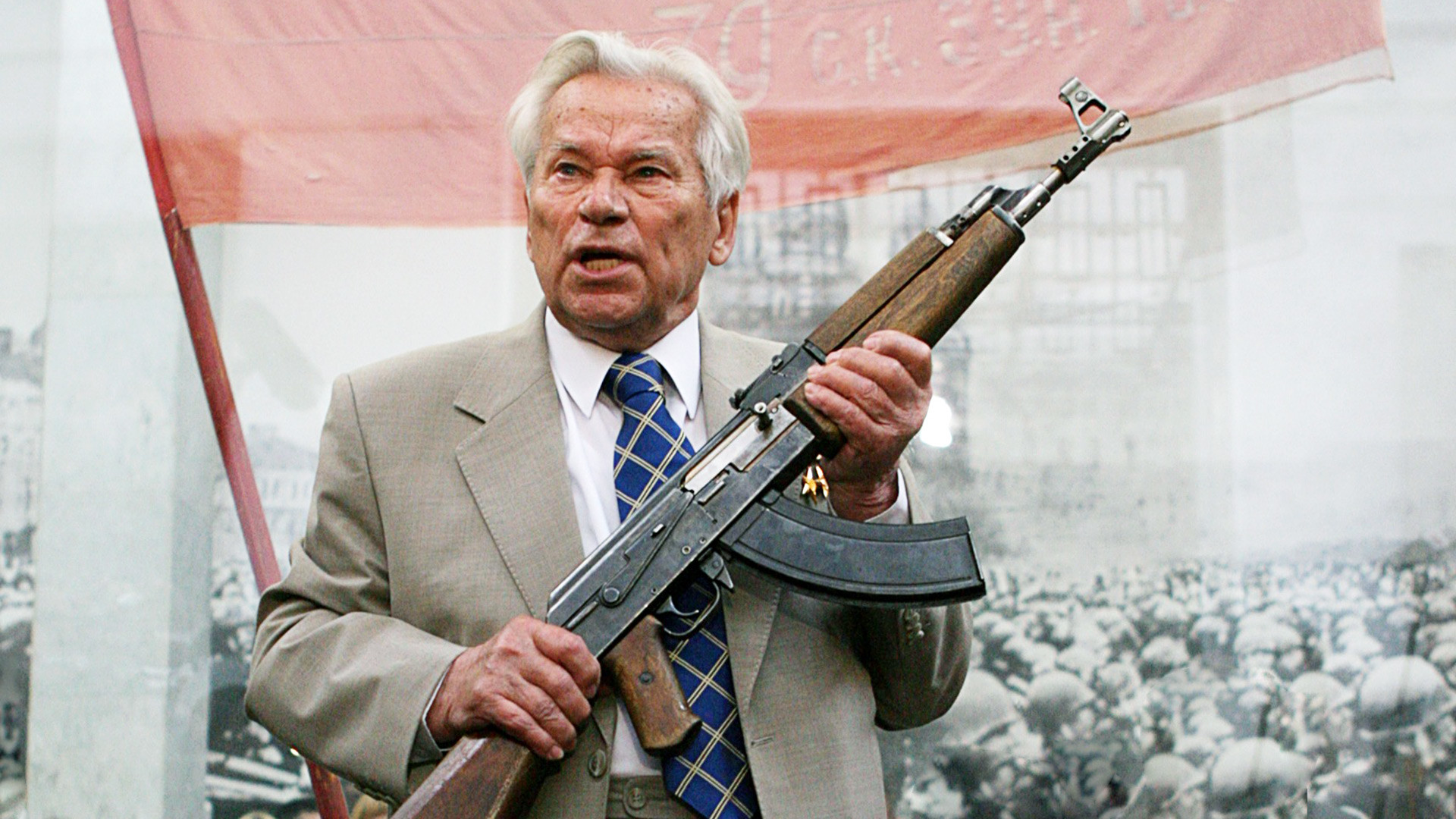 Comment L Ak 47 A T Il Fait De Kalachnikov Le Principal Fabricant D Armes Du Monde Russia Beyond Fr