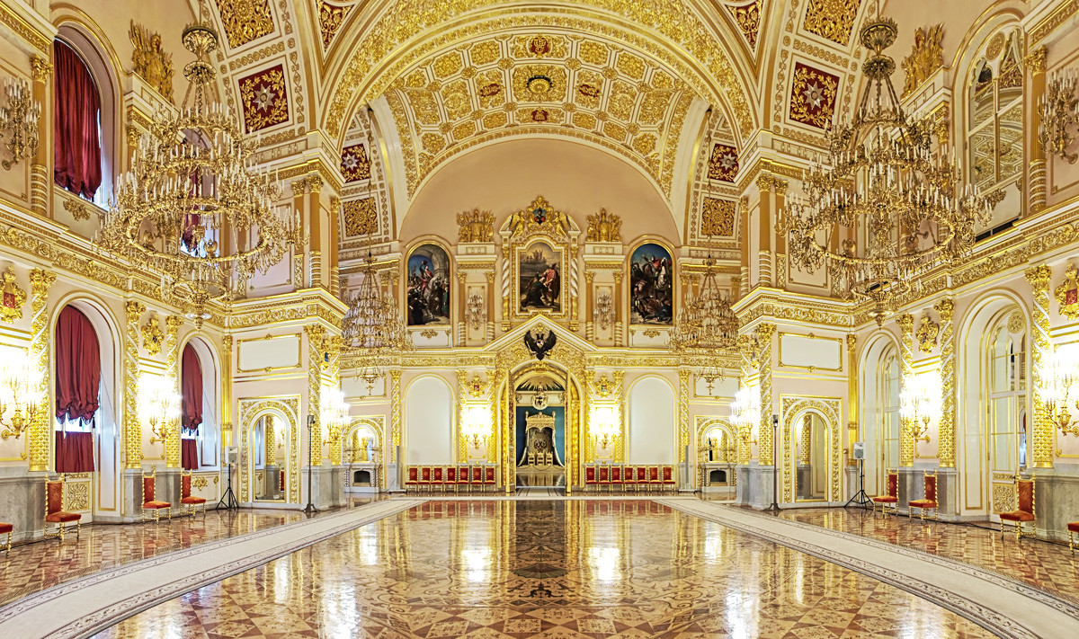 驚異のロマノフ王朝宮殿15選 - ロシア・ビヨンド