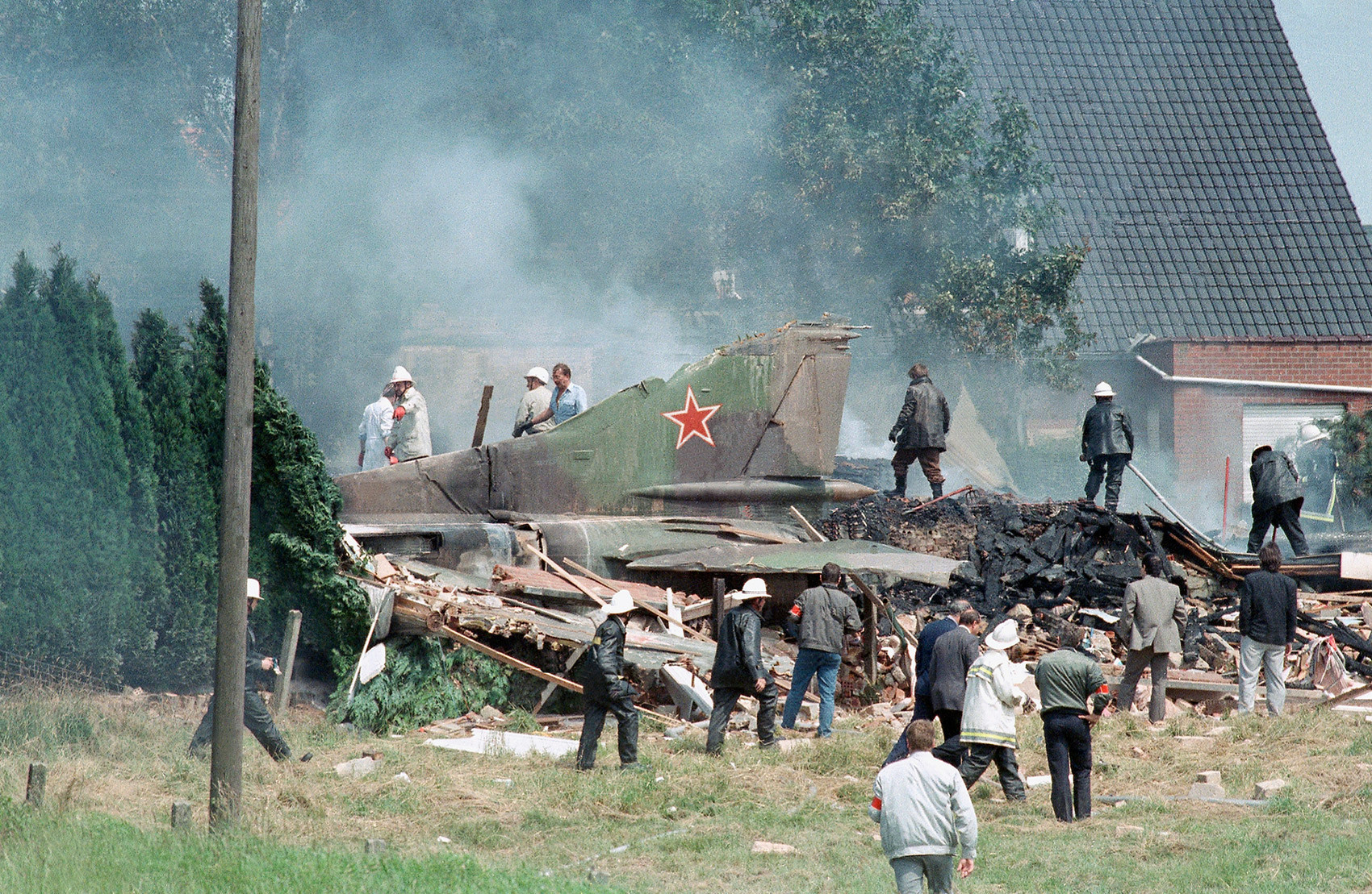 Resultado de imagem para Como foi que um MiG-23 soviÃ©tico matou acidentalmente um agricultor belga