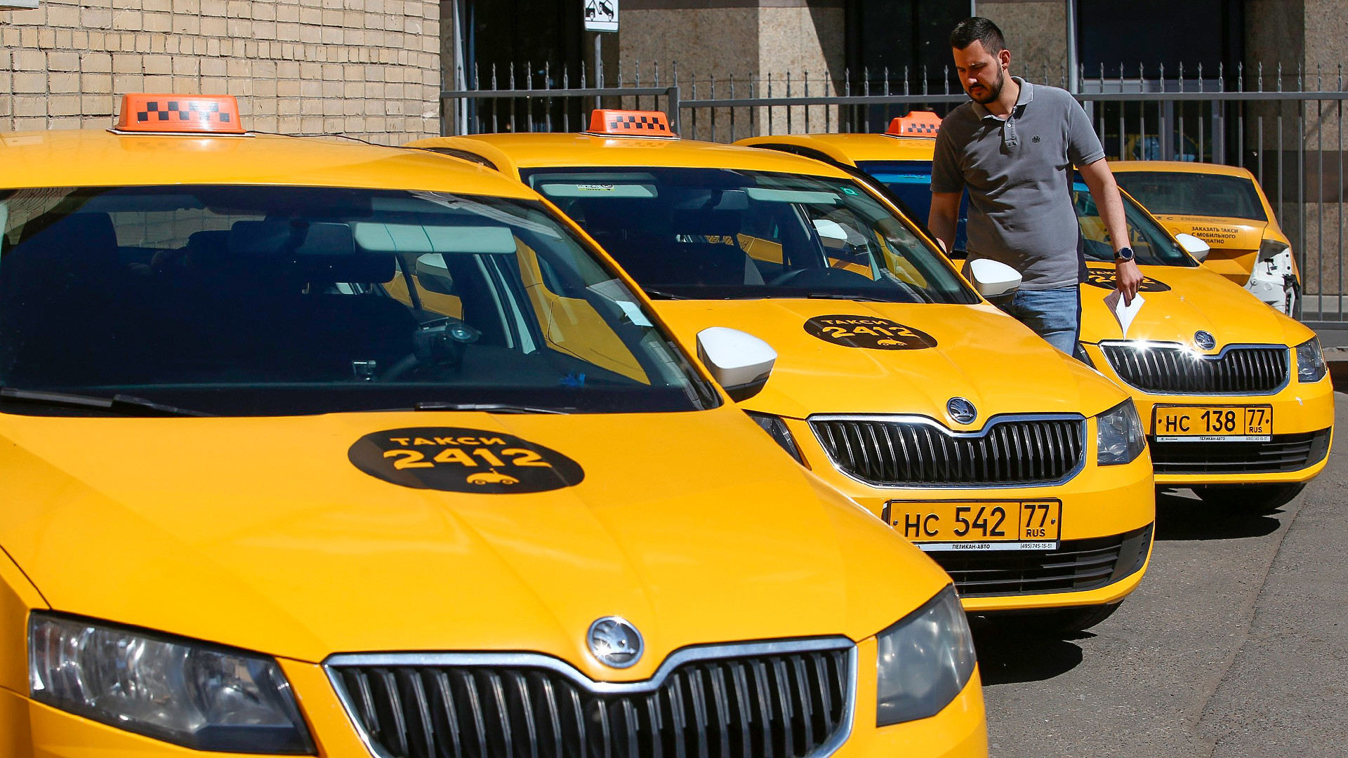 in-russia-it-s-cheaper-to-take-a-taxi-than-own-a-car-wait-what