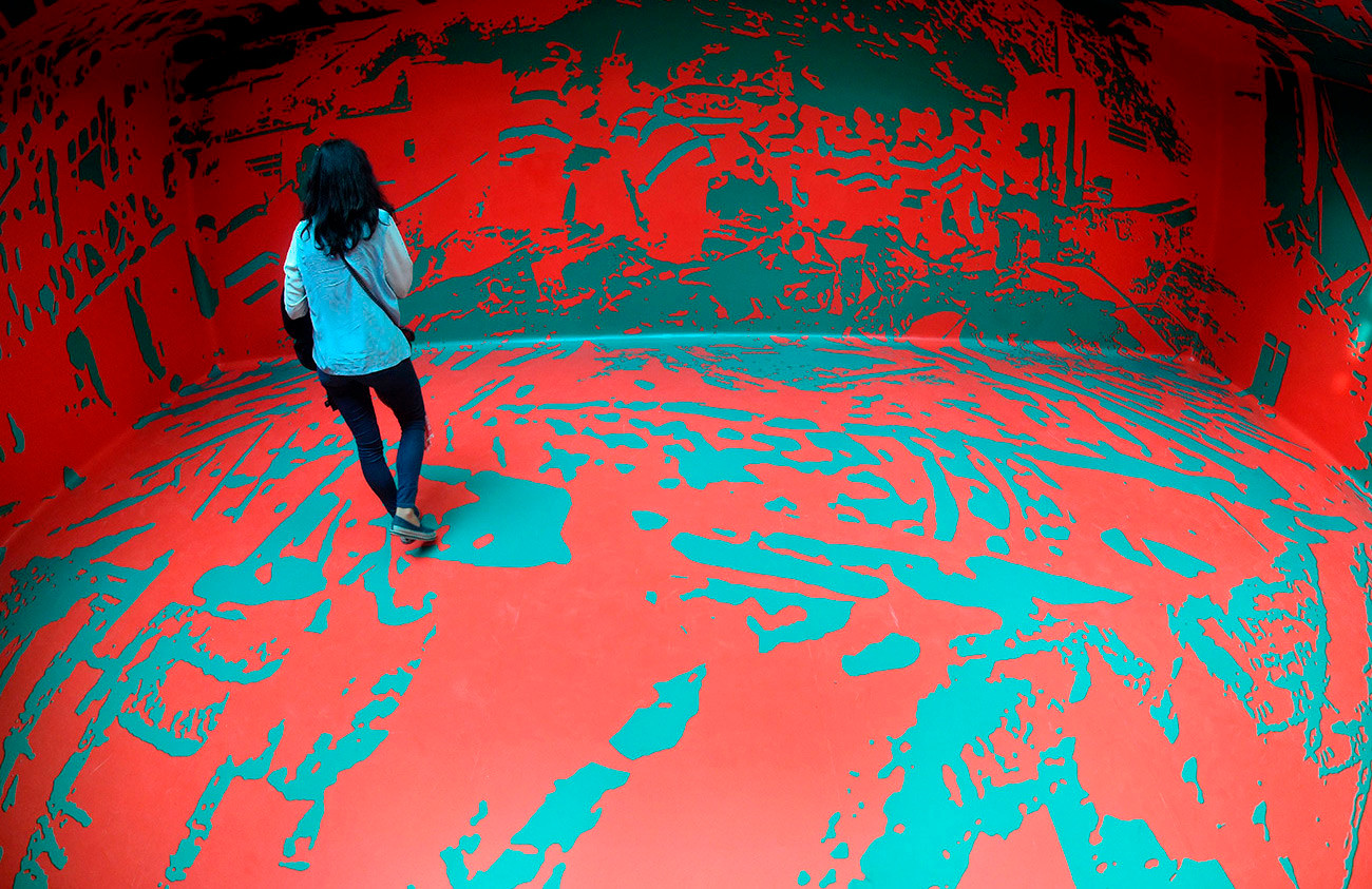 арты по русской истории. 5d64dac885600a44d523a5a9. арты по русской истории фото. арты по русской истории-5d64dac885600a44d523a5a9. картинка арты по русской истории. картинка 5d64dac885600a44d523a5a9. Одна из наиболее успешных и известных арт-групп AES+F выставляется сегодня по всему миру. Мультимедийные инсталляции и проекты Татьяны Арзамасовой, Льва Евзовича, Евгения Святского и Владимира Фридкеса, рассказывают, прежде всего, о глобальной культуре и анализируют современные ценности. арты по русской истории. 5d64dac885600a44d523a5a9. арты по русской истории фото. арты по русской истории-5d64dac885600a44d523a5a9. картинка арты по русской истории. картинка 5d64dac885600a44d523a5a9. Одна из наиболее успешных и известных арт-групп AES+F выставляется сегодня по всему миру. Мультимедийные инсталляции и проекты Татьяны Арзамасовой, Льва Евзовича, Евгения Святского и Владимира Фридкеса, рассказывают, прежде всего, о глобальной культуре и анализируют современные ценности.