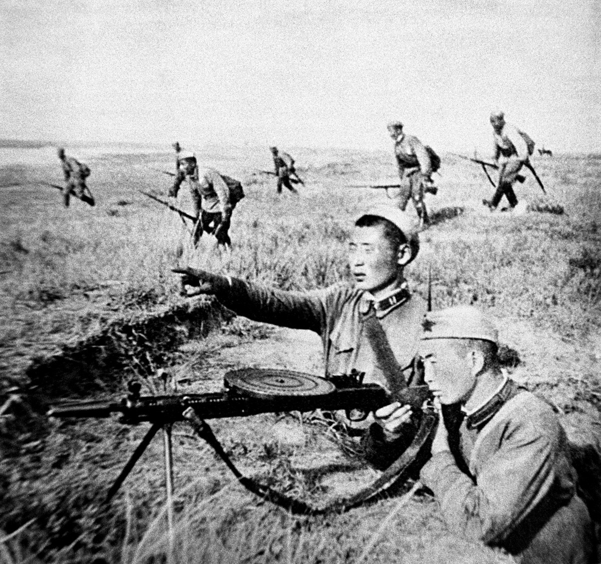 Монголы воюют на Халхин-Голе.