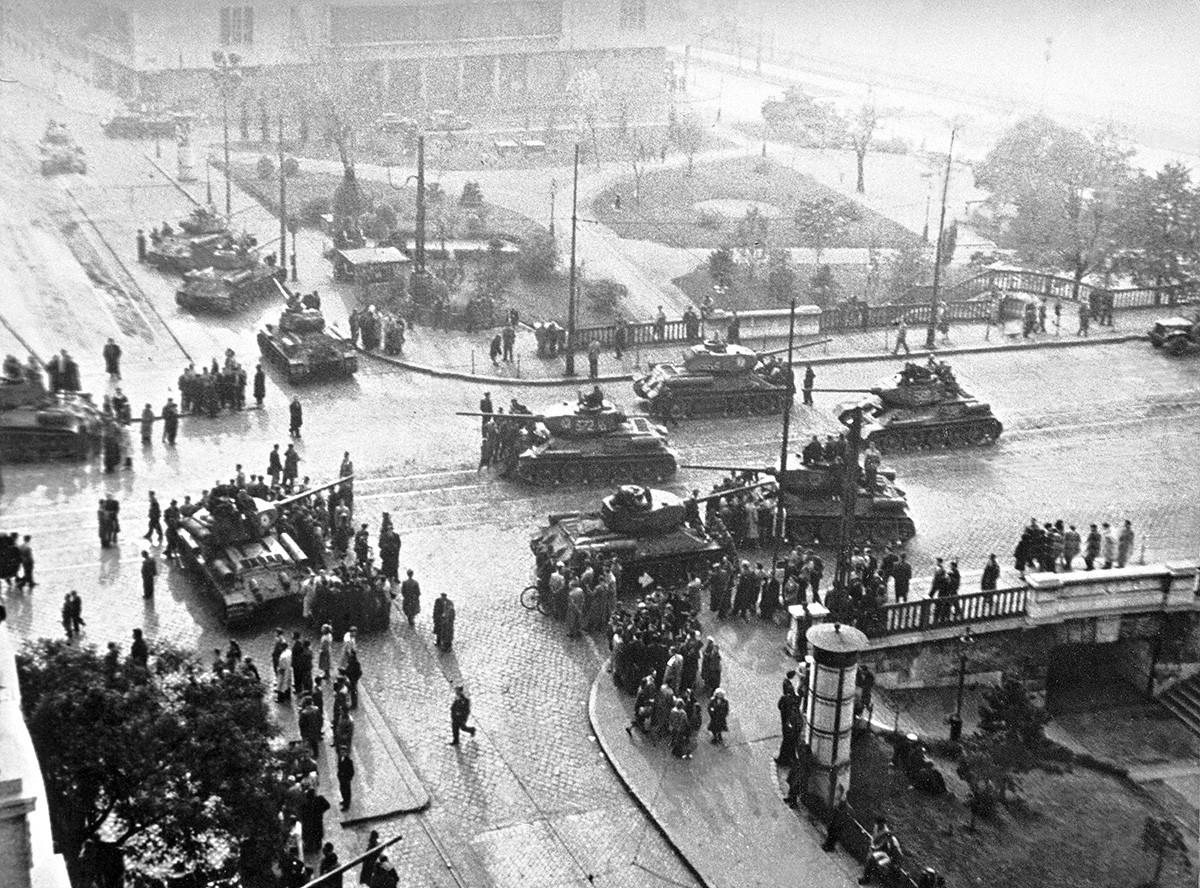 Urss storia di una potenza, dalla destalinizzazione alla corsa allo