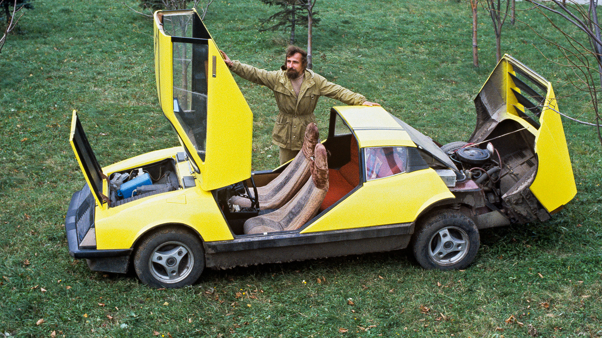 フェラーリやランボルギーニにも負けない ソビエトの自作自動車 ロシア ビヨンド