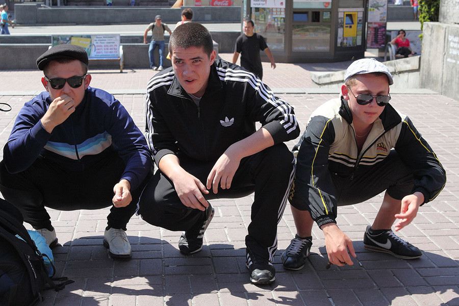 Russian Gopniks: How to look like you 