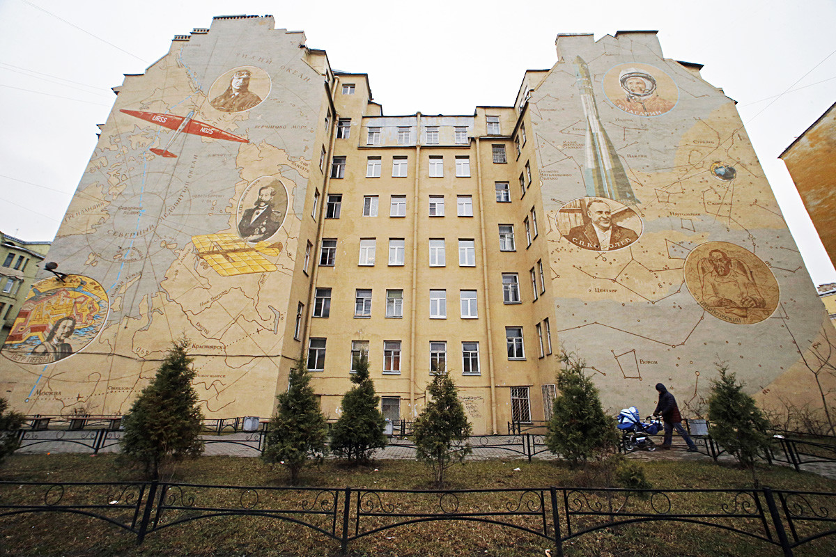 Top 10 graffiti works in st petersburg photos russia beyond