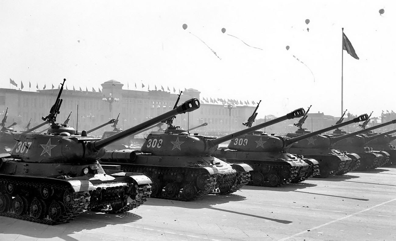 De Berlin A Varsovia Con Un Solo Tanque