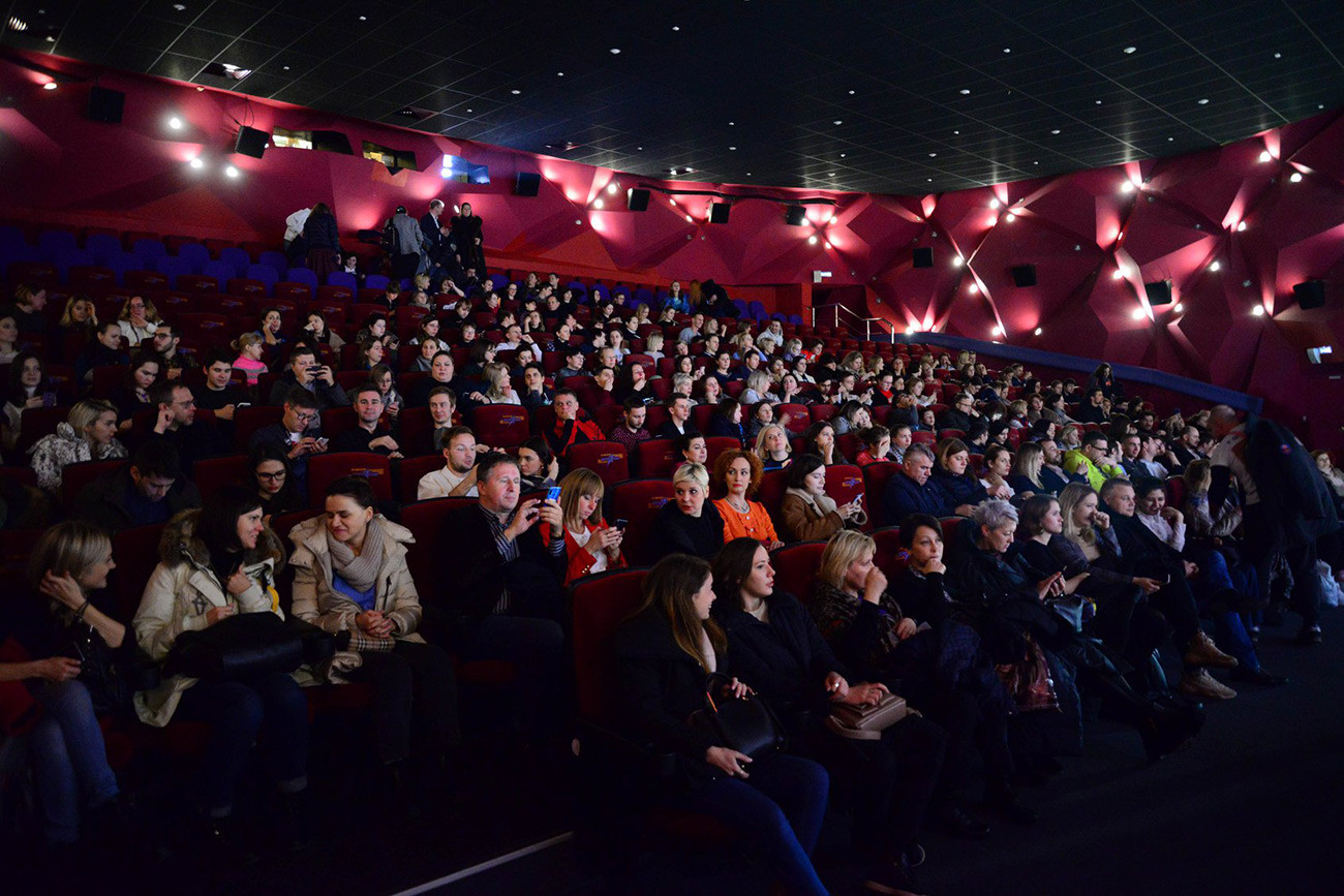 Zehn Moskauer Kinos, die Filme in Originalsprache zeigen