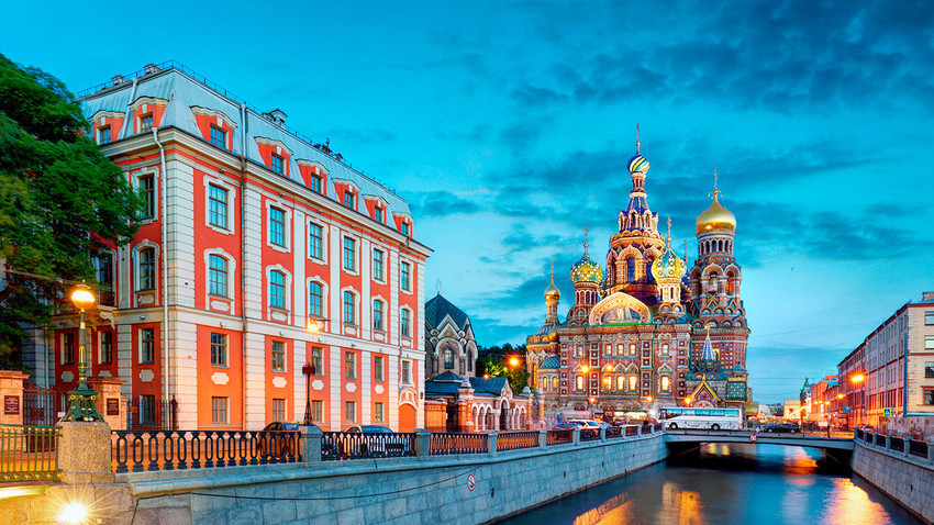Noites Brancas e passeio nos telhados: o seu guia para curtir São Petersburgo de graça - Russia Beyond BR