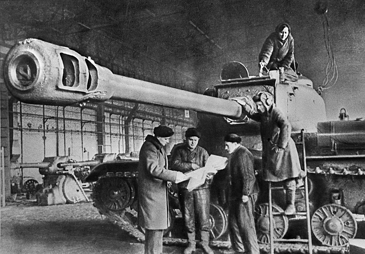 La Grande Histoire De La Seconde Guerre Mondiale Episode 1 Les trois meilleurs chars soviétiques de la Seconde Guerre mondiale