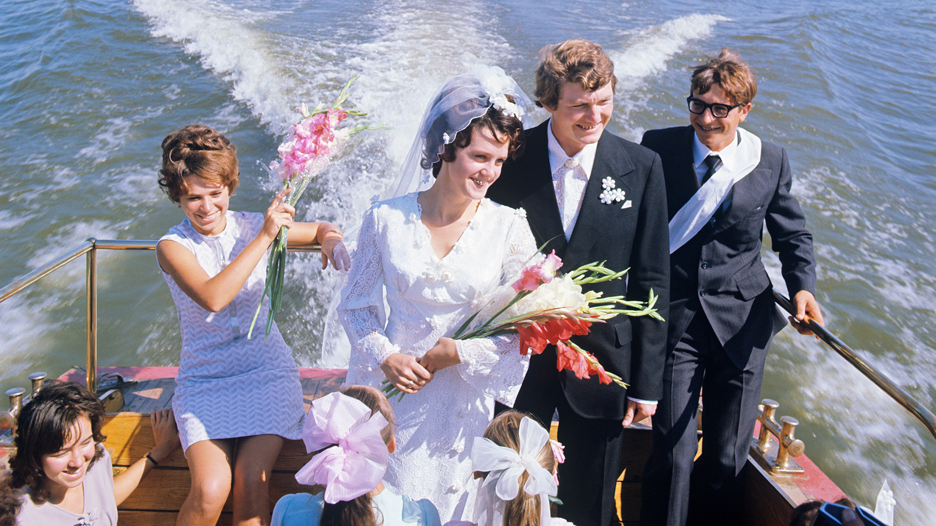 ソ連時代の結婚式とはどのようなものだったのか 写真特集 ロシア ビヨンド